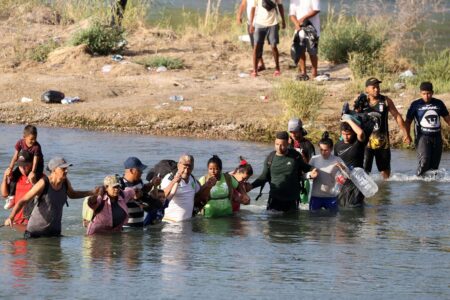 Migrants are taking more risks to reach the US – CNN