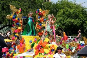 San Antonio’s biggest party is back, and it’s more than just confetti and parades – USA Today