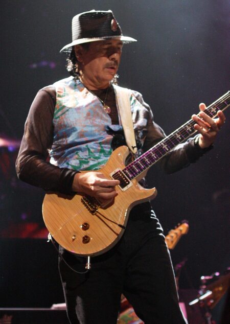 Carlos Santana Postpones San Antonio Concert After Collapsing During Soundcheck, Tests Positive for COVID: Update – Yahoo