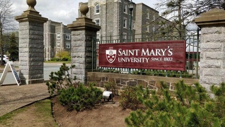 St. Mary’s, Trinity advance in U.S. News and World Report annual rankings – San Antonio Express-News