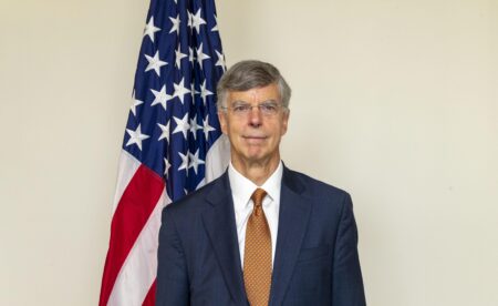 Former U.S. am­bas­sador to Ukraine who resigned in protest launches run for Congress in Michigan – Spectrum News