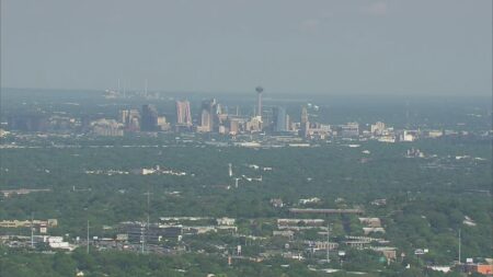 San Antonio among several large Texas cities sinking at rapid rates, study finds – KSAT