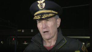 San Antonio officers shot expected to fully recover; suspect named, reports say – USA Today