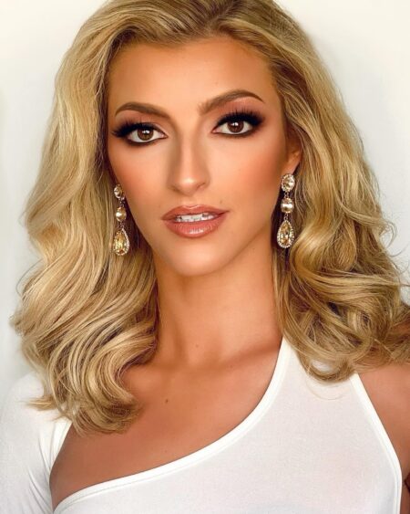 Former Miss San Antonio allegedly harassed by man who slipped tracking device into her purse – MySA