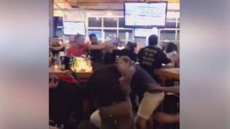 WATCH: Video of huge brawl at San Antonio sports bar goes viral – KFOX