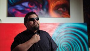 San Antonio artist sets Guinness record for tiny paintings – MySA