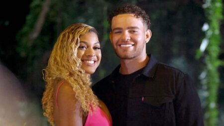 ‘Love Island USA’ crowns Amaya and Bryan as winning couple of show’s tumultuous seventh season – KSAT
