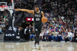 Confidence Growing for Spurs Guard Malaki Branham – Sports Illustrated