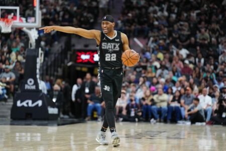 Confidence Growing for Spurs Guard Malaki Branham – Sports Illustrated