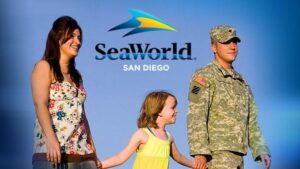 SeaWorld honors military with free admission for active duty, veterans, their families – WOAI