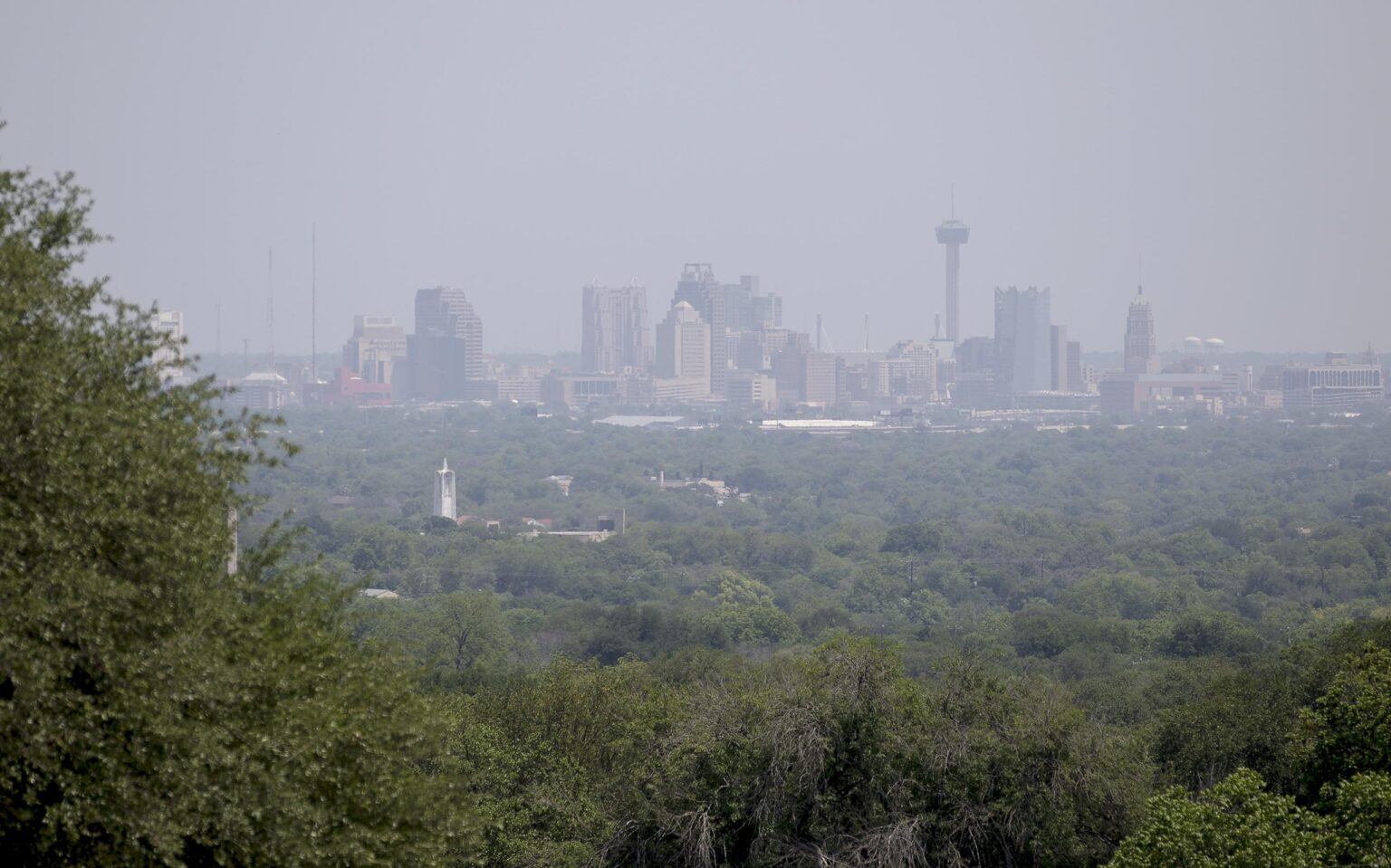 San Antonio-area fails air quality test in new national report – Axios