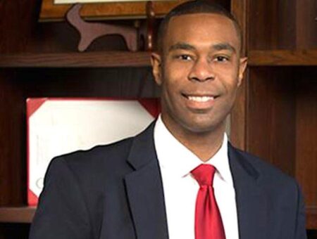 San Antonio federal judge blocks Texas school Ten Commandments law – San Antonio Express-News