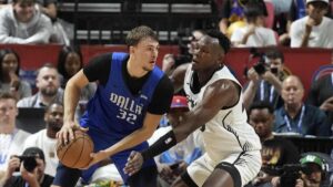 San Antonio Spurs Add G League Standout to Training Camp Roster – Sports Illustrated