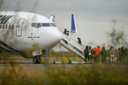 Criminal Investigation Is Opened After Migrant Flights to Martha’s Vineyard (Published 2022) – The New York Times