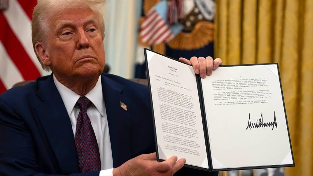 Trump targets education: Executive order aims to dissolve education department – kens5.com