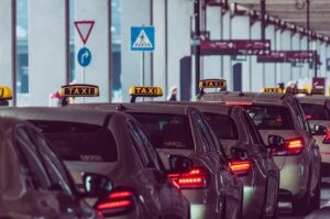Airport taxi times increase nationwide, San Antonio remains efficient among Texas airports – The Business Journals