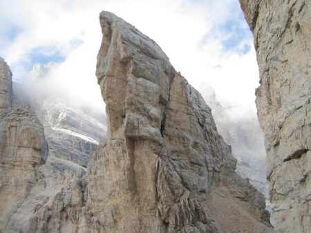 Giannis Antetokounmpo Spurs Trade Rumors Heat Up: Could a Superteam with Wemby Be Coming? Giannis Antetokounmpo to Spurs rumors resurface, potential superteam with Wemby in the works – Wisconsin Sports Heroics