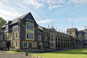 5 SA schools land on U.S. News’ 2026 list of best colleges – CultureMap San Antonio