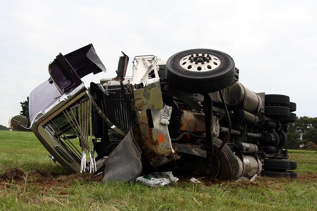 Multi-Lane Closure on U.S. 281 Near Alamo Quarry After Semi-Truck Collision Crash involving semi-truck, another vehicle causes multi-lane closure on U.S. 281 near Alamo Quarry – San Antonio Express-News